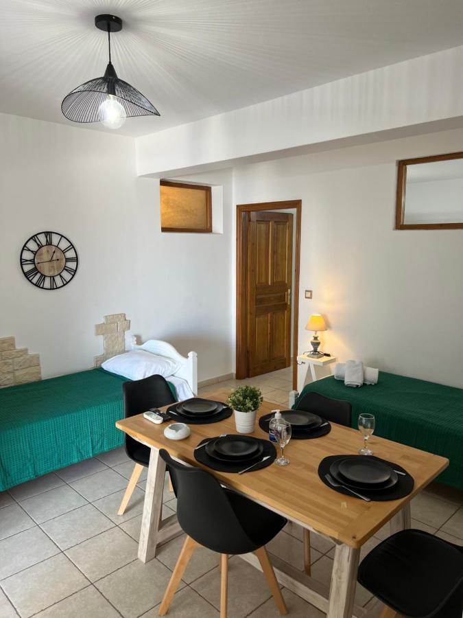 Katerina Apartments & Studios Naousa  Luaran gambar