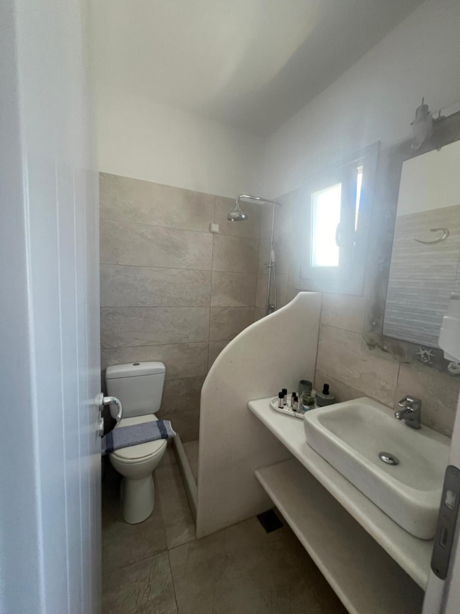 Katerina Apartments & Studios Naousa  Luaran gambar
