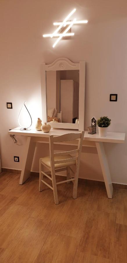 Katerina Apartments & Studios Naousa  Luaran gambar